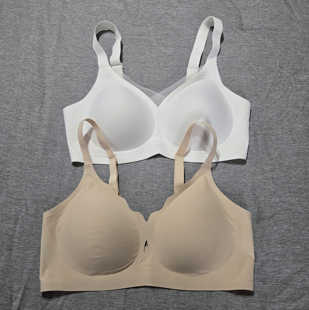 Seamless Comfort Bras - White and Tan